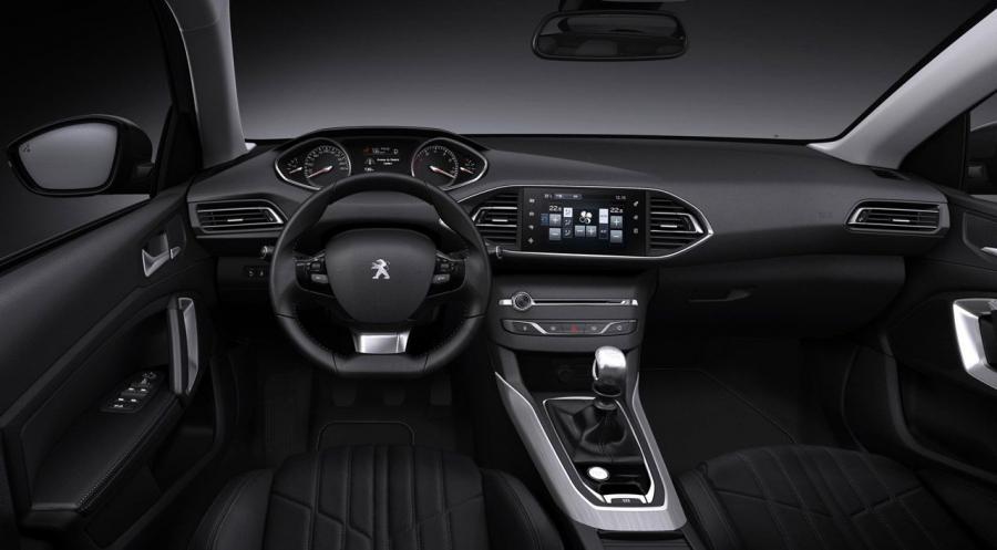  Peugeot 308 2013 года  (фото 5 из 47)